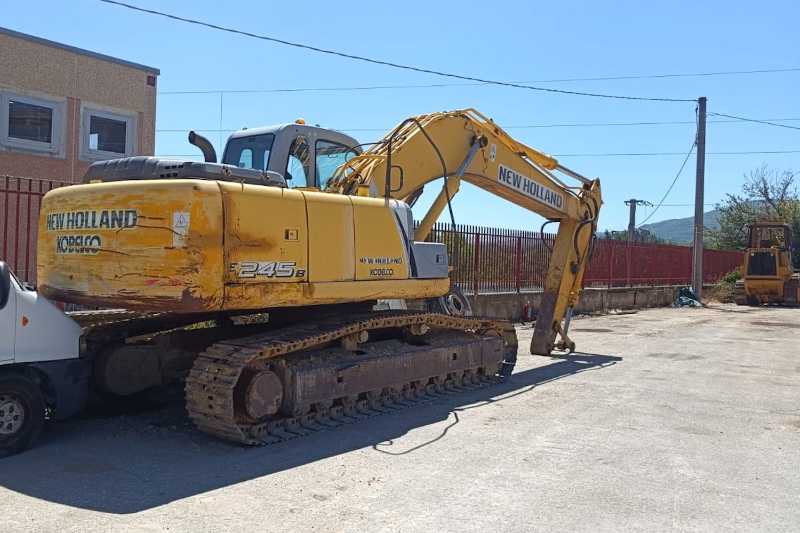 OmecoHub - Immagine NEW HOLLAND E245B